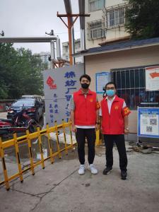 市文旅集團(tuán)一線戰(zhàn)“疫”之：“帥飛了”組合秒變“救火勇士”，“暖心”大白全心全意為居民服務(wù)